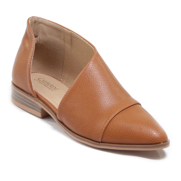 Catherine Malandrino Cognac Cutout Loafers/Flats - Picture 1 of 6